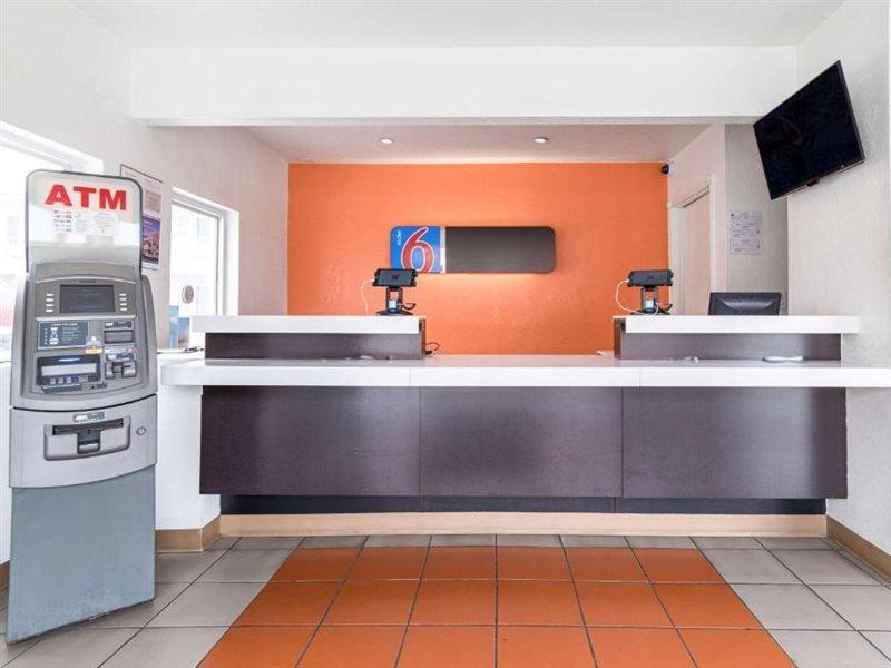Motel 6-Long Beach, Ca - International City Exterior photo